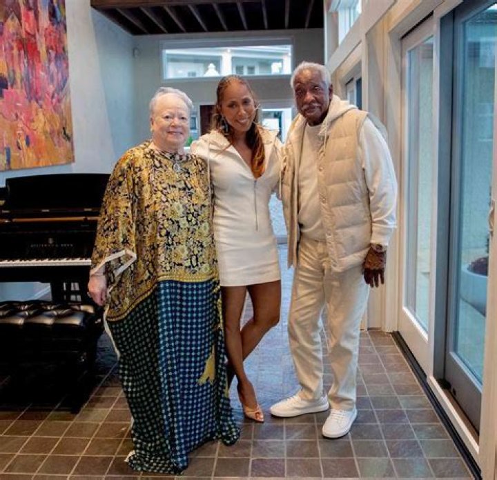 Steve Harvey's Parents And Their Enduring Legacy