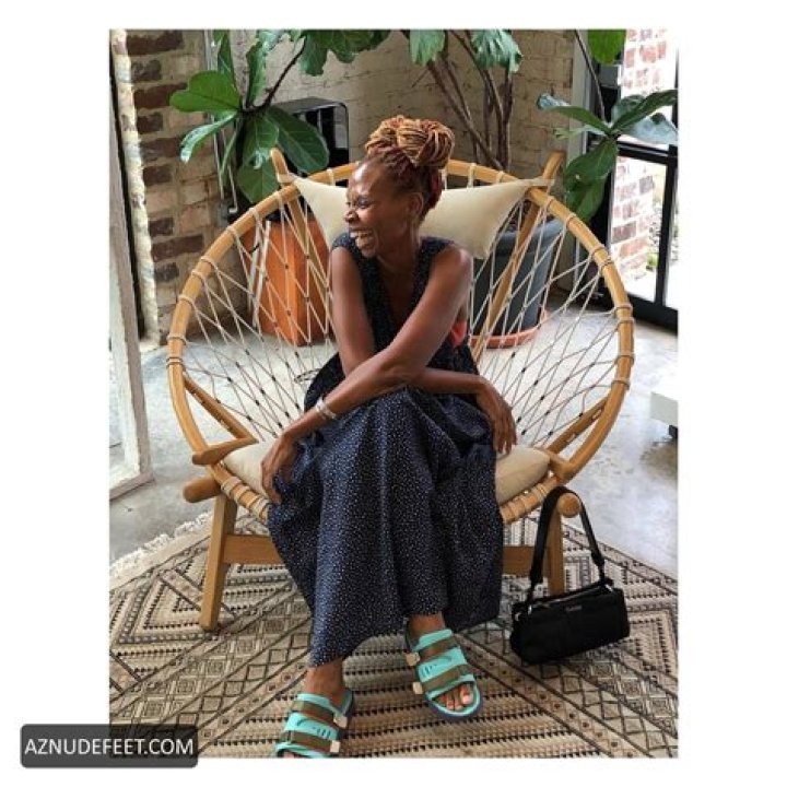 Unraveling Simbi Khali's Net Worth