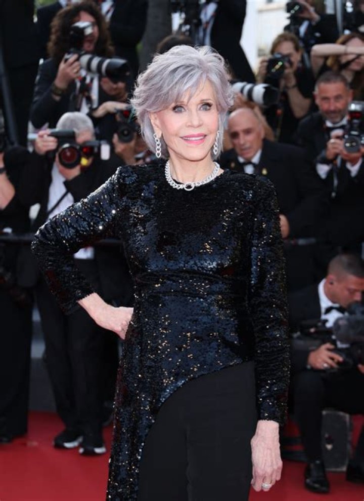 Unveiling The Secrets Of Jane Fonda's Height: Intriguing Insights Revealed